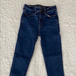 American Eagle Dark Wash High Rise Jegging